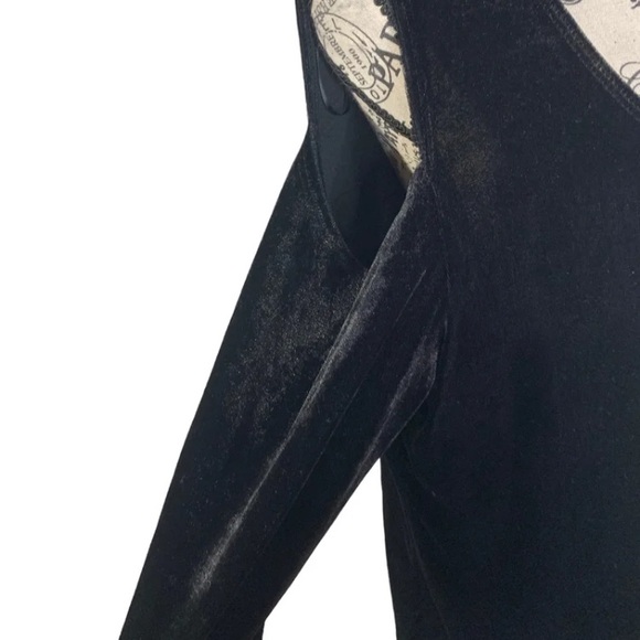 NWT NY Collection velvet cold shoulder blouse Women’s size extra Large - Picture 4 of 9